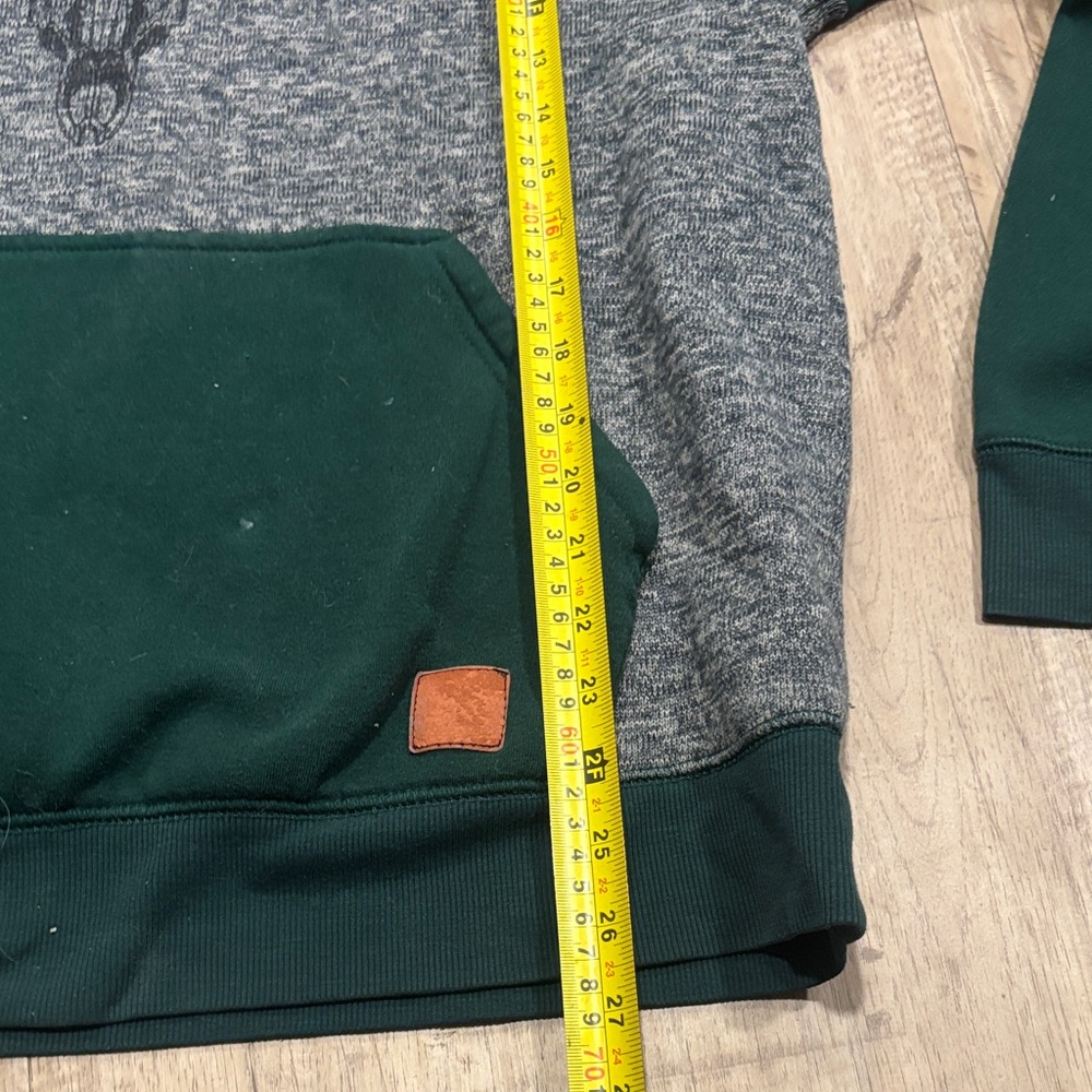 Realtree Green & Gray Camo-Trim Pullover Hoodie - Picture 5 of 7